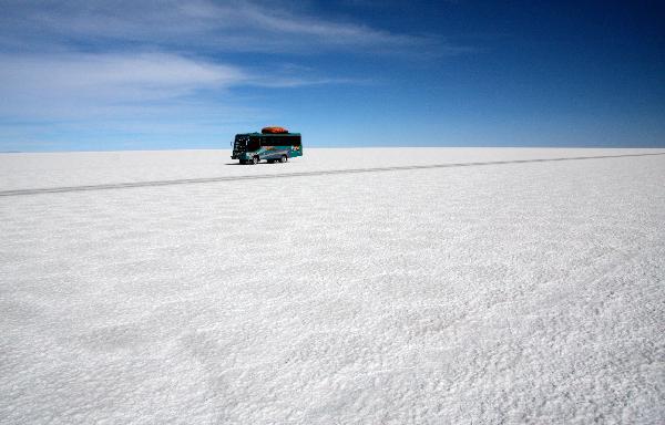 Bolivia, Salar de Uyuni Salt Flat bus