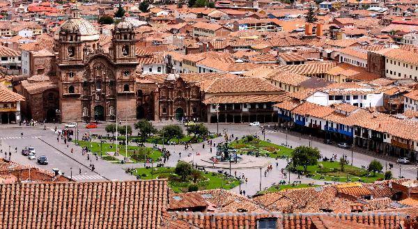 Peru, Cusco houses