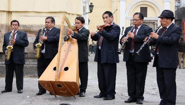Peru, Lima street musicians